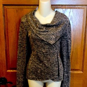 Maurices Black/Pink Jacket w/side zipper, EUC, M